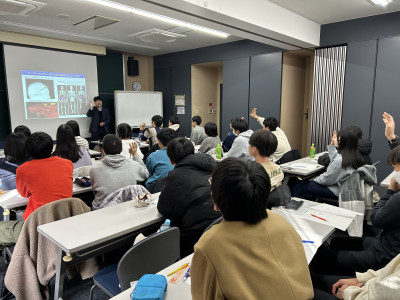 東大FW4